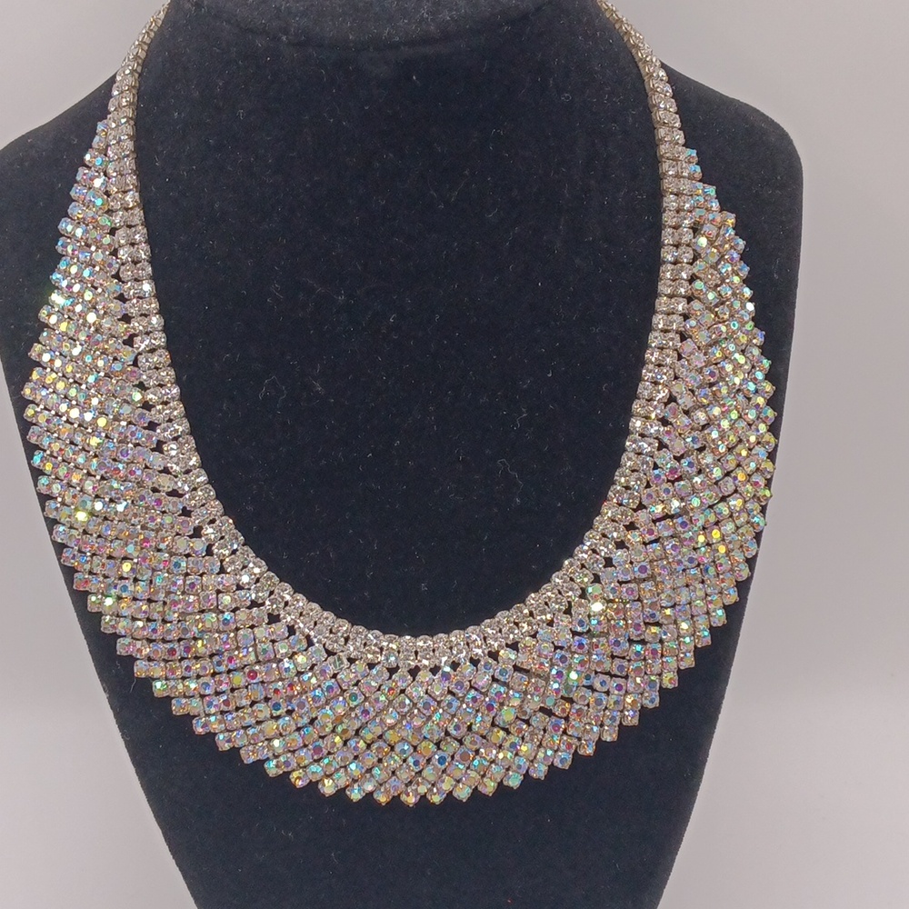 Vintage Formal SHINY EYE CATCHING Silver 925 AB Stones Bib Necklace